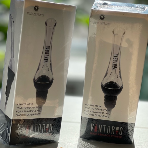 FINAL PRICE! Vintorio Wine Aerator Pourer🍷 BRAND NEW! 1/$16 or 2/$30. - Picture 8 of 10